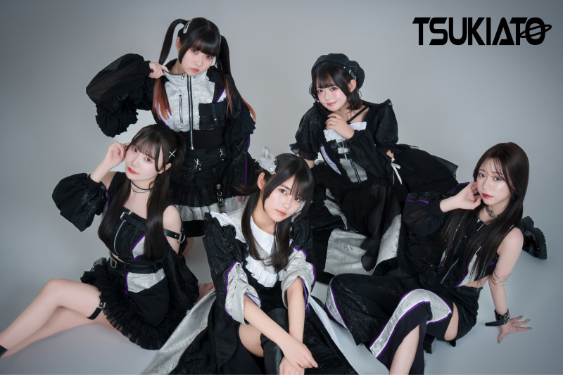 月に足跡を残した少女達は一体何を見たのか... 5th Anniversary Live 〜 Next Phase 〜